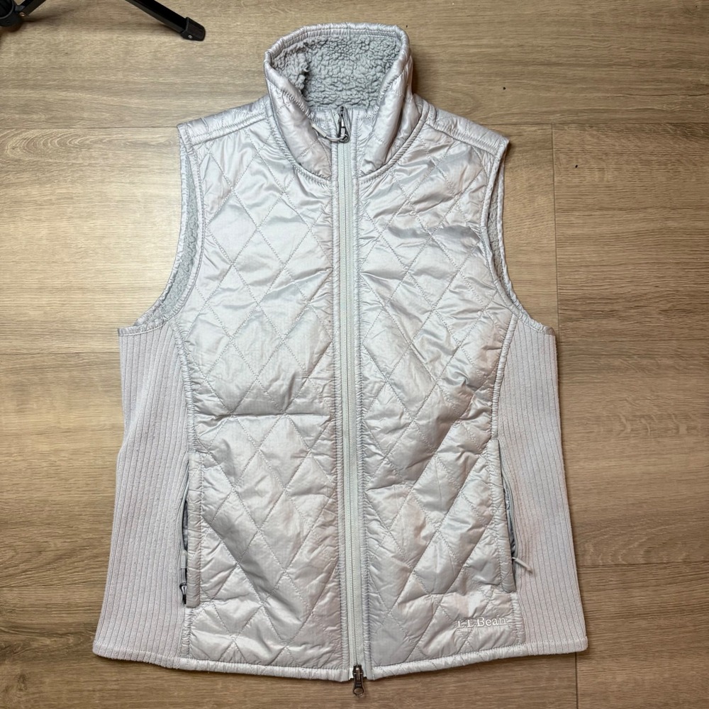 L.L. Bean Quilted Vest Women Small Petite Gray Sherpa Trim Ribbed Side 291763